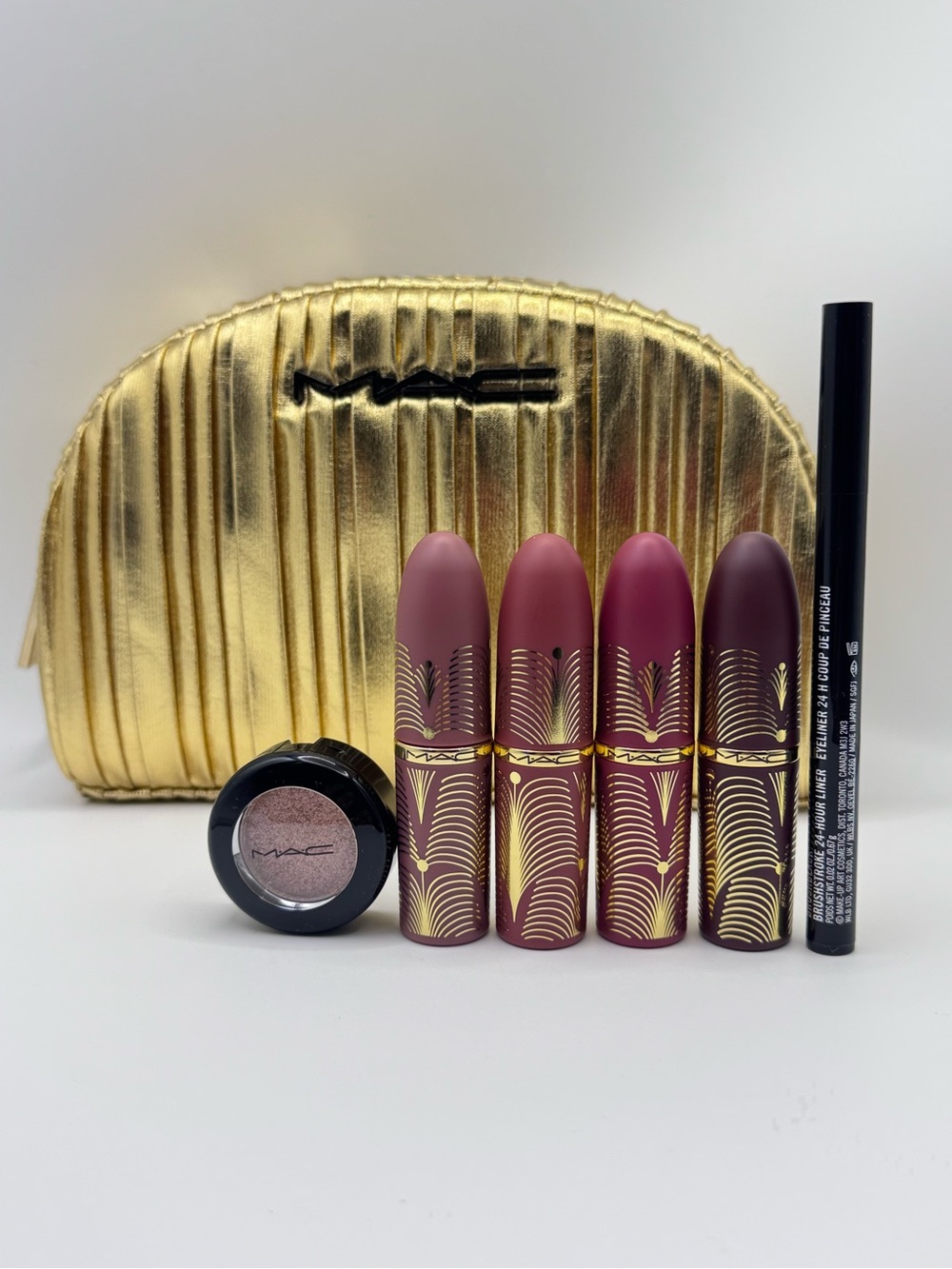 Mac 6 Pieces Must-Have Eye + Lip Kit: 4 Lipsticks / Dazzleshadow / Eyeliner